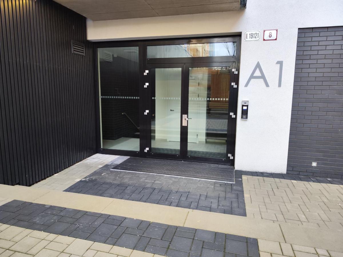 Yarn - Brand New - Free Parking - Balcony With City View - Central Shopping Mall Bratislava Exterior foto